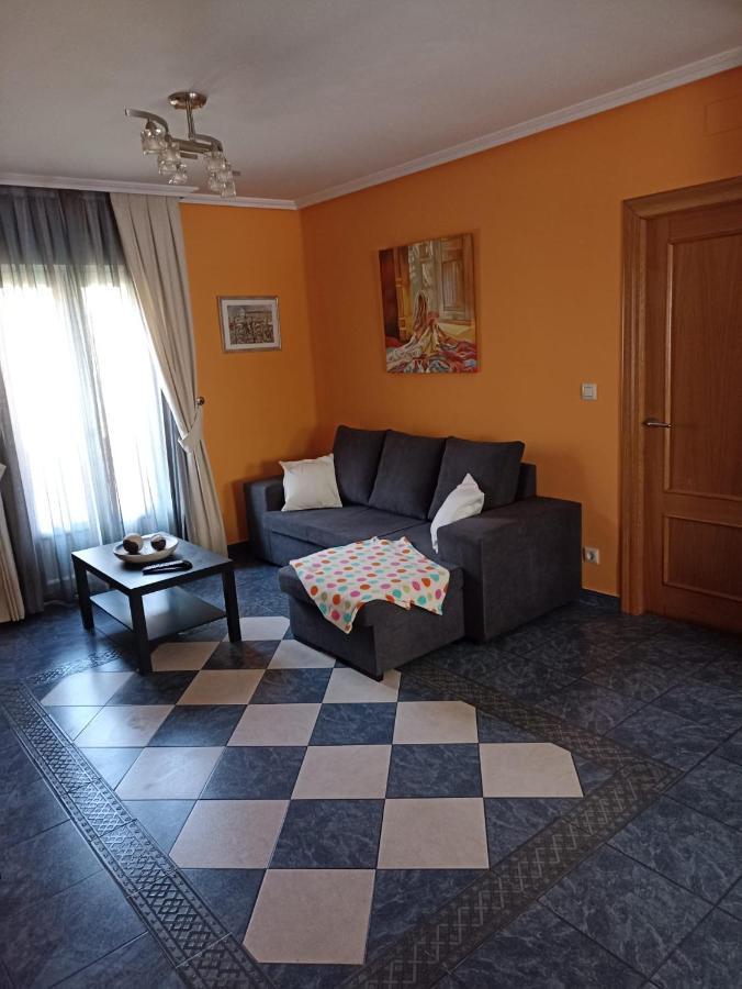 Piso Yade En Oviedo, Proximo A Los Vegas Con Parking Y Wifi ภายนอก รูปภาพ