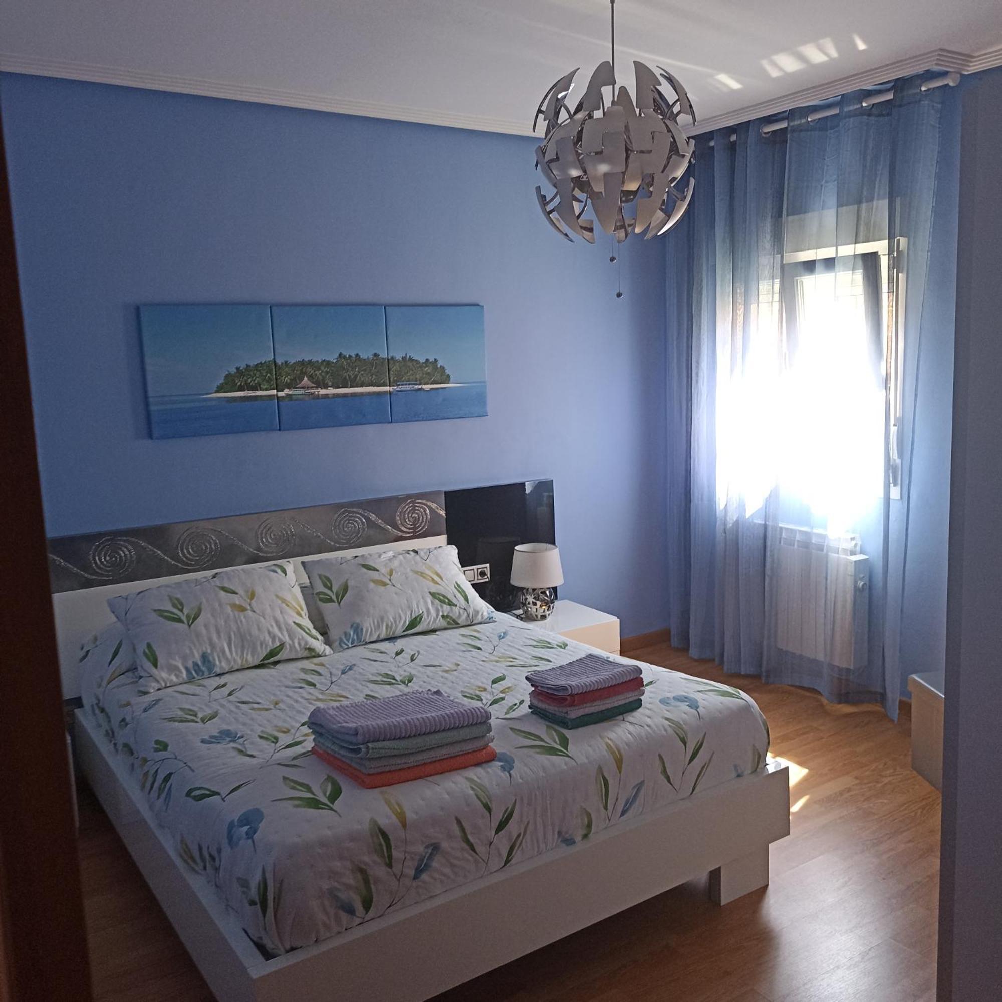 Piso Yade En Oviedo, Proximo A Los Vegas Con Parking Y Wifi ภายนอก รูปภาพ